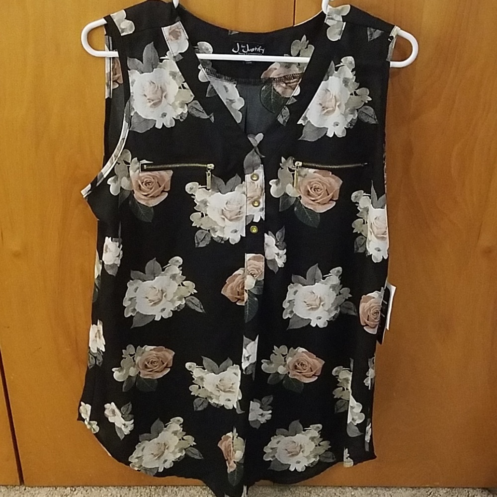 NWT womens tank